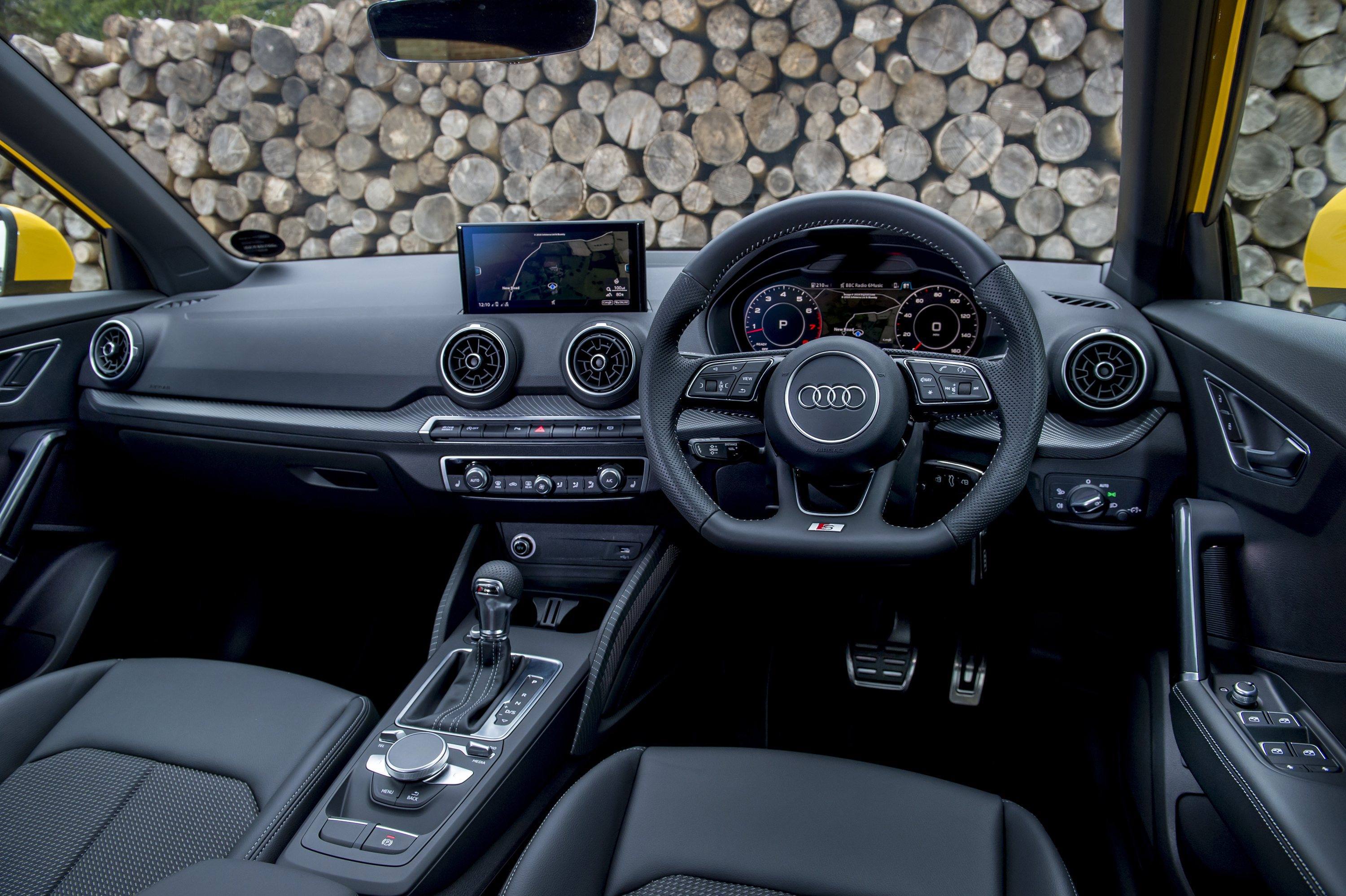 Audi Q2 (2) (1)
